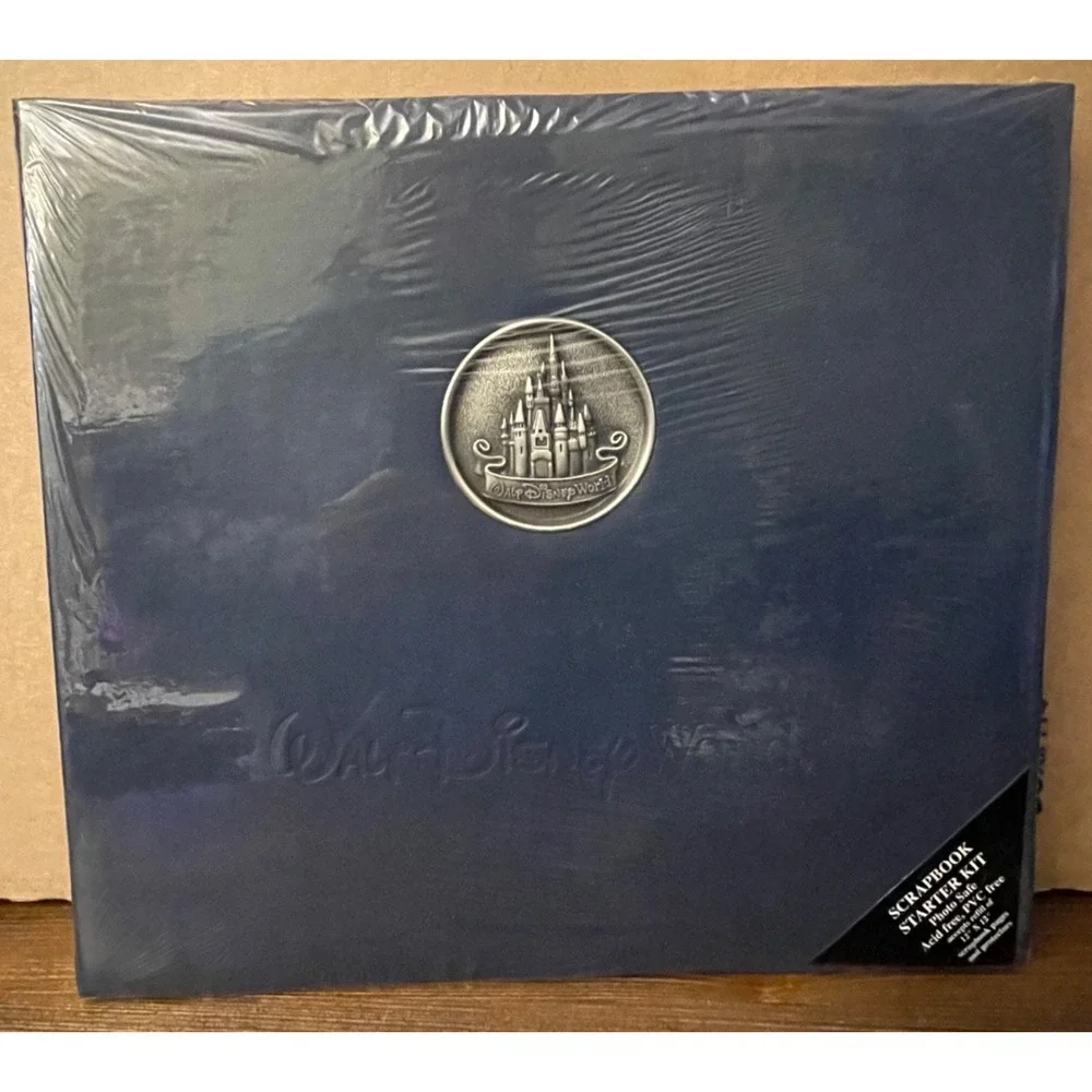 Vintage Walt Disney World Castle Medallion 12x12 Sealed Scrapbook Starter Kit
